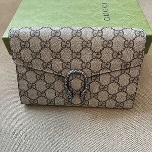 Gucci Dionysus Wallet on Chain Criss Body – Full Set – Excellent Condition